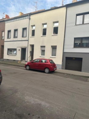 Helle und moderne 2 Zimmerwohnung in Mönchengladbach-Zentrum